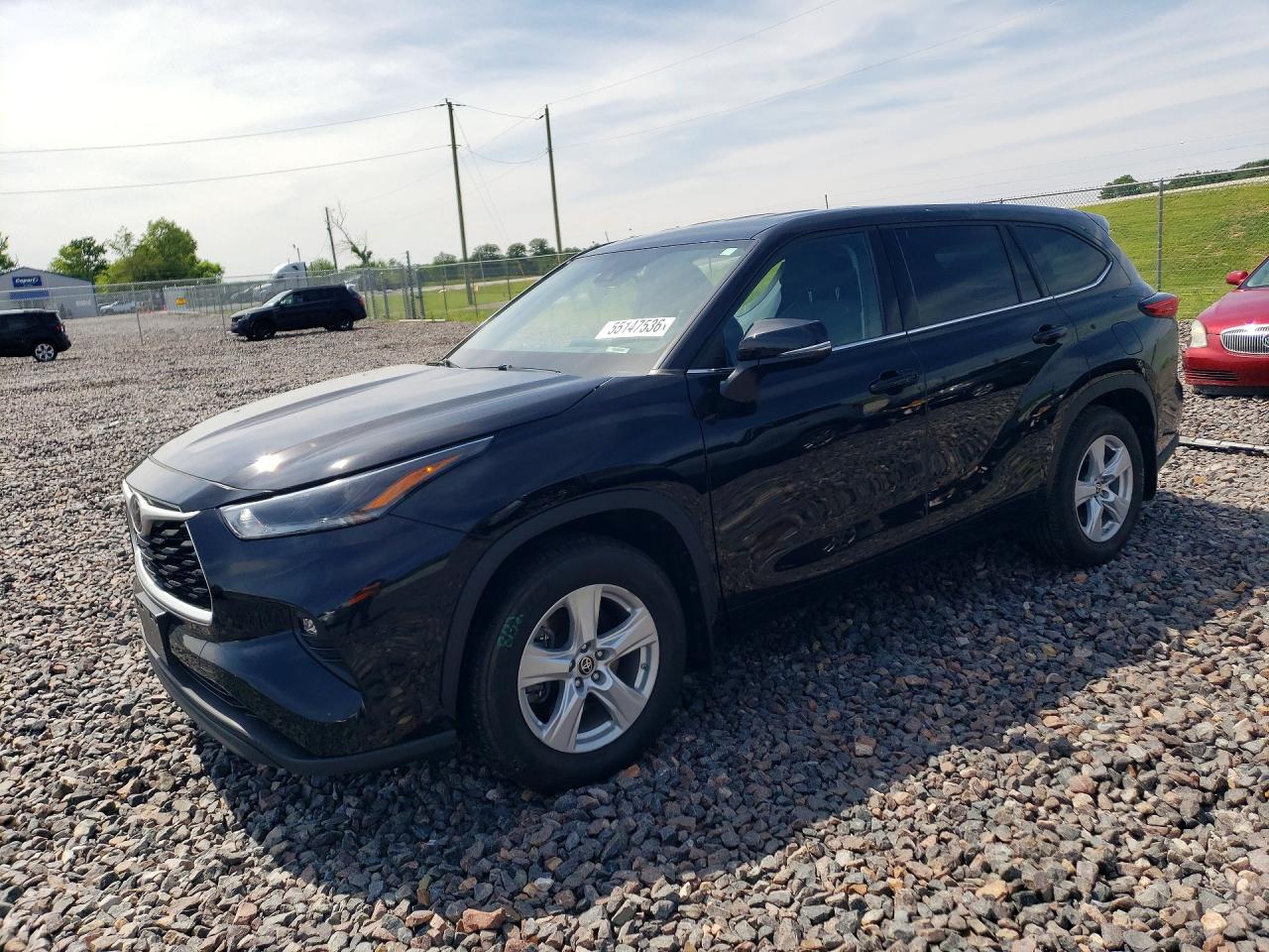 2021 TOYOTA HIGHLANDER LE