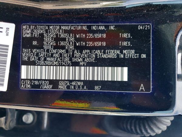 2021 TOYOTA HIGHLANDER LE