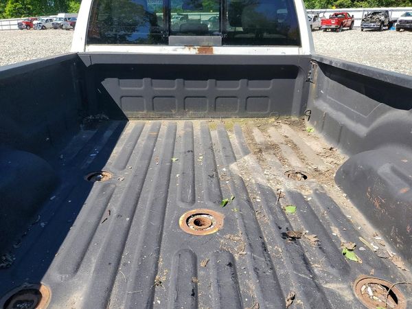 2015 RAM 3500 SLT CREW CAB 4X4