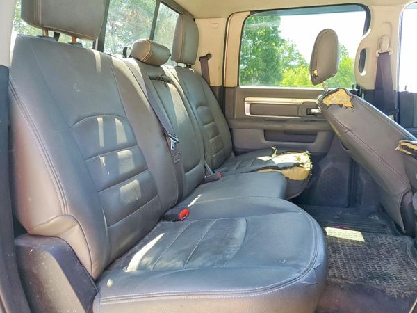 2015 RAM 3500 SLT CREW CAB 4X4