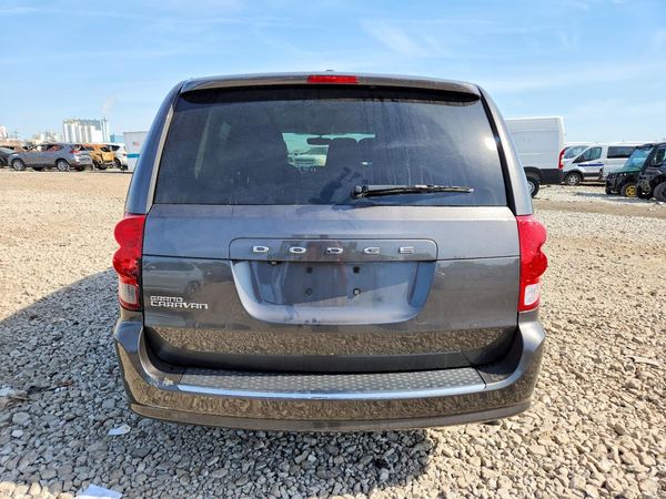 2018 DODGE GRAND CARAVAN SE