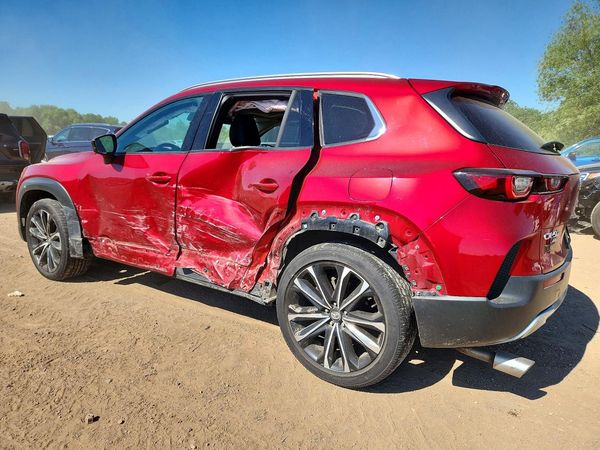 2023 MAZDA CX-50 Premium Package