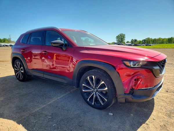 2023 MAZDA CX-50 Premium Package