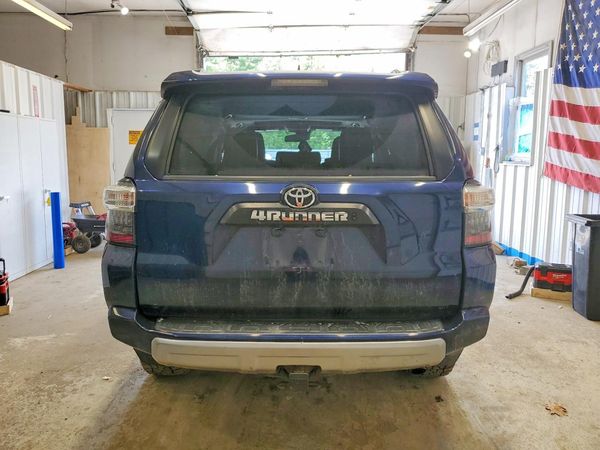2020 TOYOTA 4RUNNER