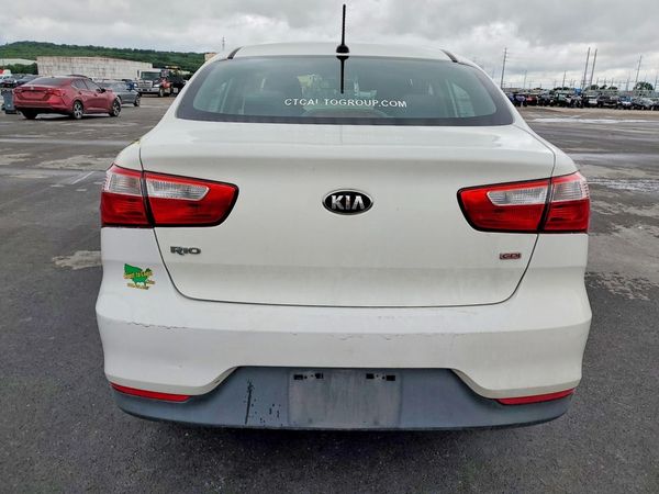 2017 KIA RIO LX