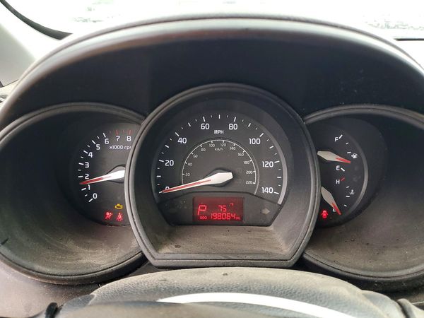 2017 KIA RIO LX
