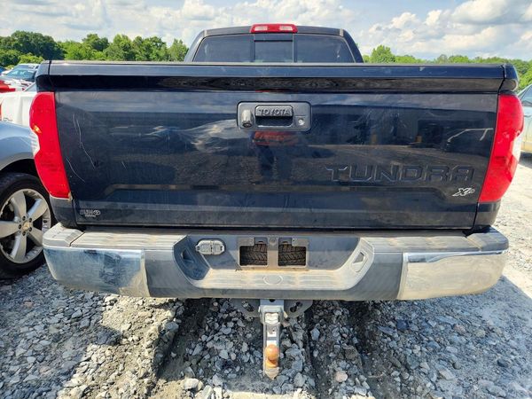 2017 TOYOTA TUNDRA SR/SR5