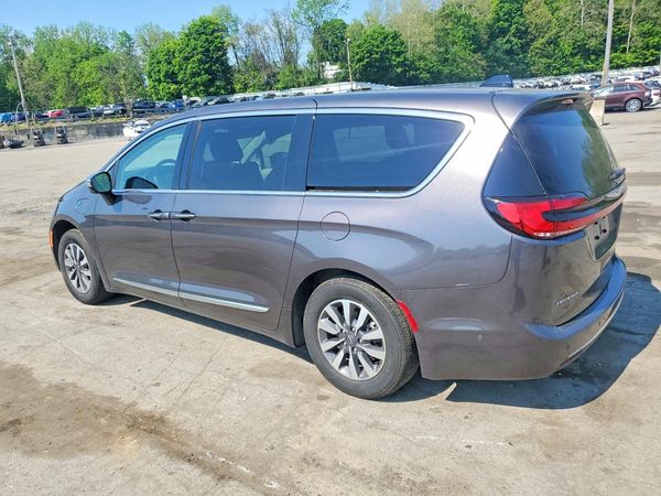 2023 CHRYSLER PACIFICA Limited — DSRA