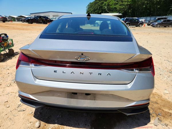 2021 HYUNDAI ELANTRA SEL w/ Convenience Pkg