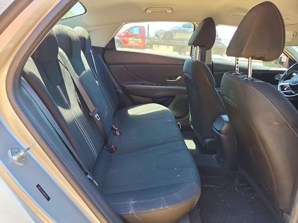 2021 HYUNDAI ELANTRA SEL w/ Convenience Pkg