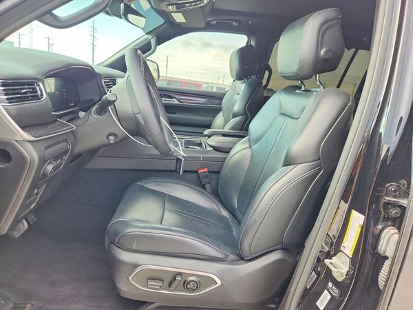 2024 JEEP WAGONEER