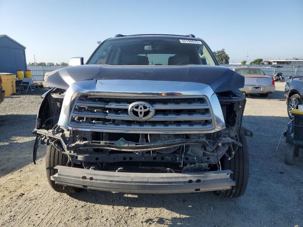2016 TOYOTA SEQUOIA