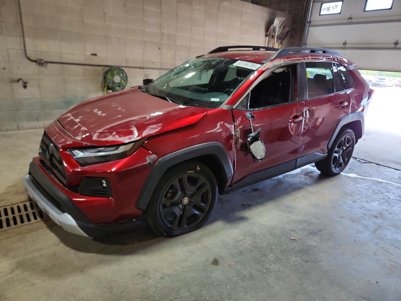 2023 TOYOTA RAV4 Adventure — Front 3/4