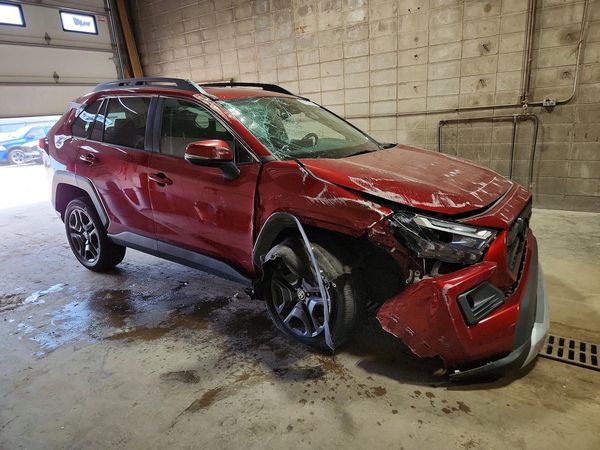 2023 TOYOTA RAV4 Adventure — Passenger 3/4