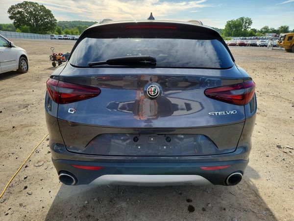 2018 ALFA ROMEO STELVIO AWD