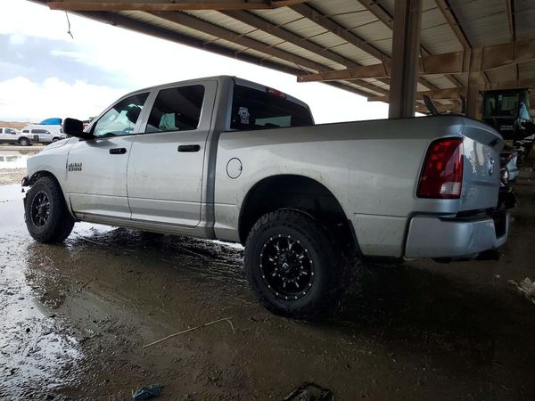 2018 RAM 1500 ST