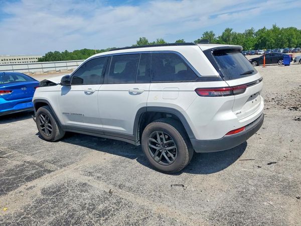 2024 JEEP GRAND CHEROKEE LAREDO 4X4