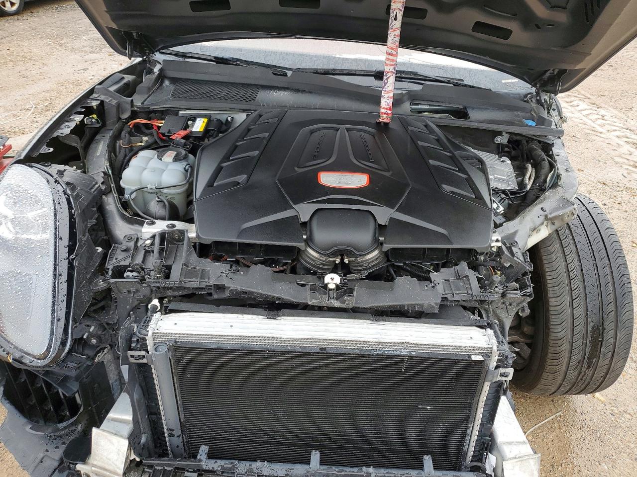 2023 PORSCHE CAYENNE GTS Coupe