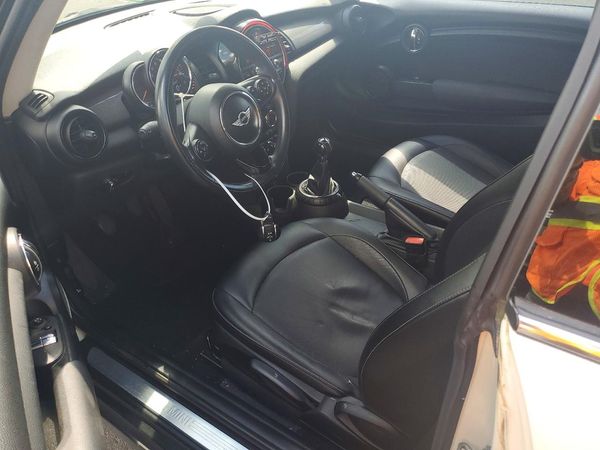 2015 MINI COOPER