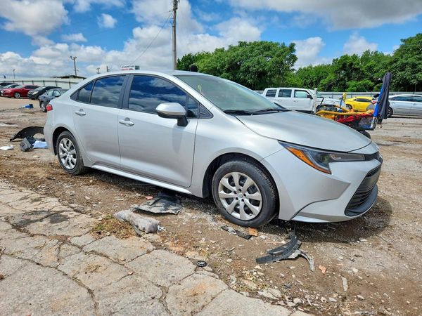 2026 TOYOTA COROLLA