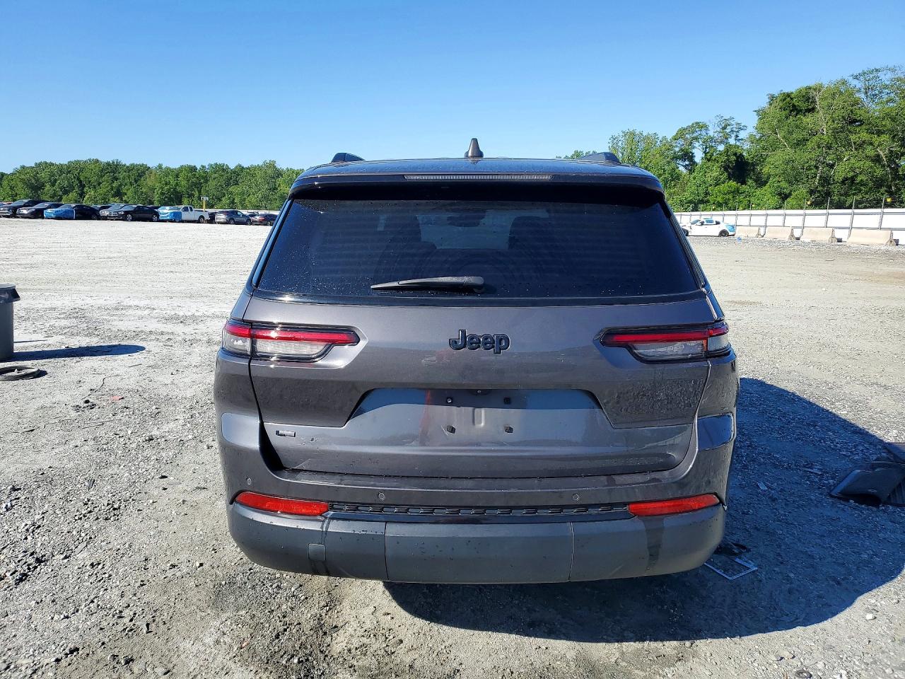 2021 JEEP GRAND CHEROKEE L LAREDO 4X2