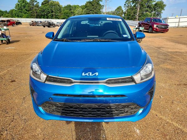 2022 KIA RIO LX, S