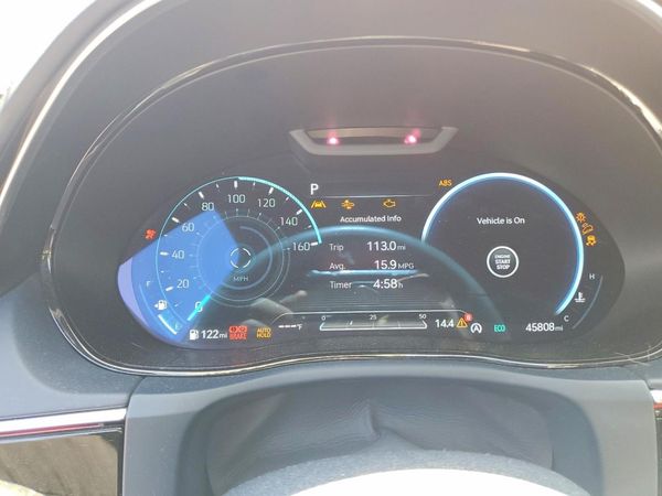 2023 GENESIS GV70