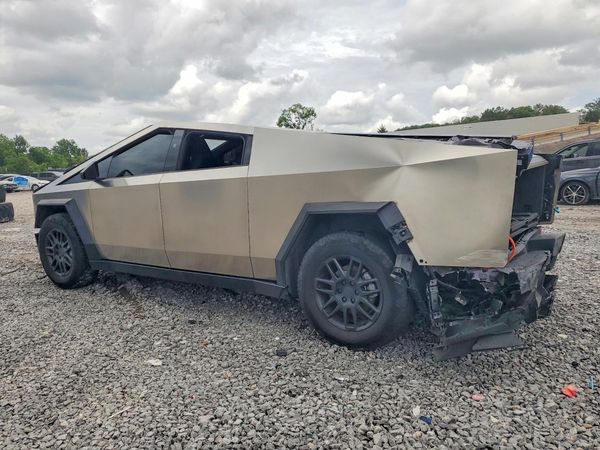 2025 TESLA CYBERTRUCK — DSRA