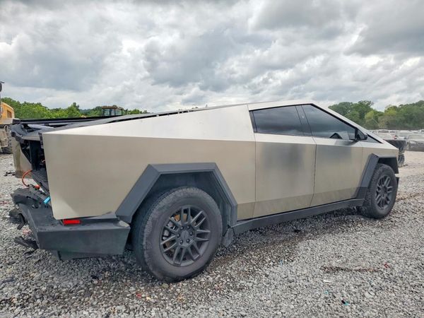 2025 TESLA CYBERTRUCK — PSRA