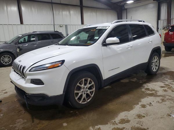 2018 JEEP CHEROKEE LATITUDE FWD