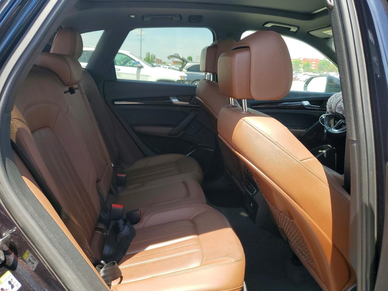 2020 AUDI Q5 quattro Premium