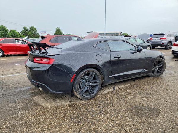 2016 CHEVROLET CAMARO 1LT