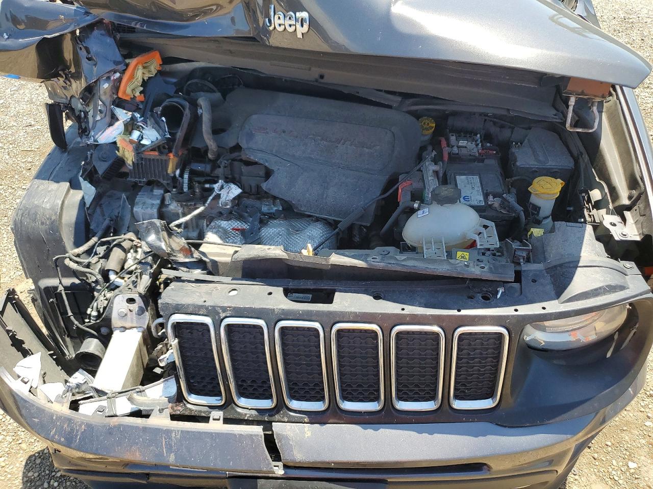 2021 JEEP RENEGADE LATITUDE 4X2