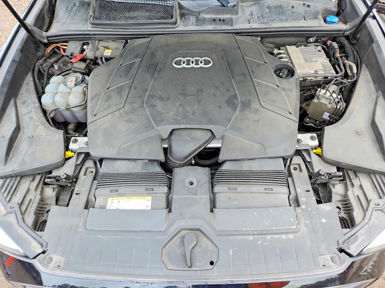 2019 AUDI Q8 Premium