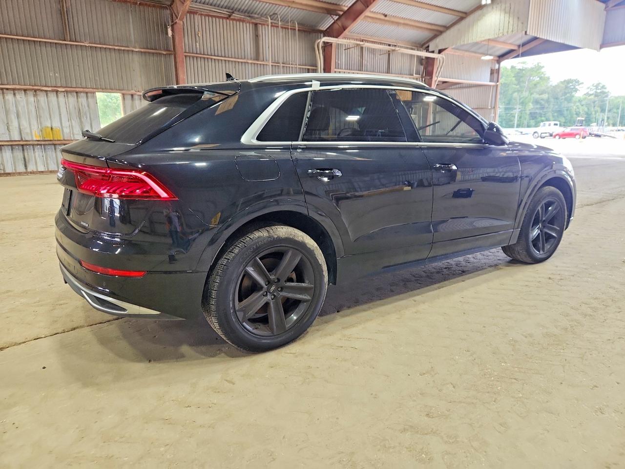 2019 AUDI Q8 Premium