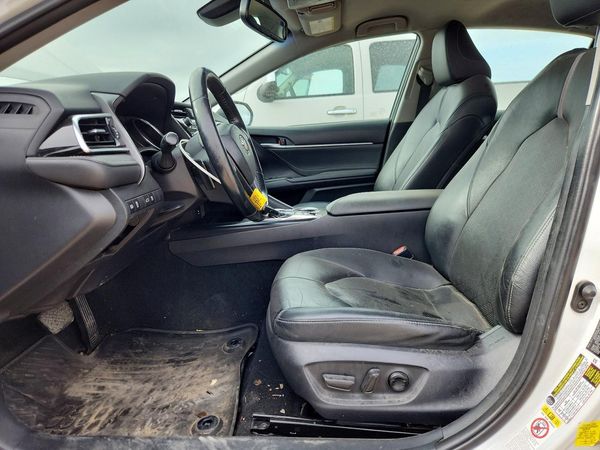 2018 TOYOTA CAMRY