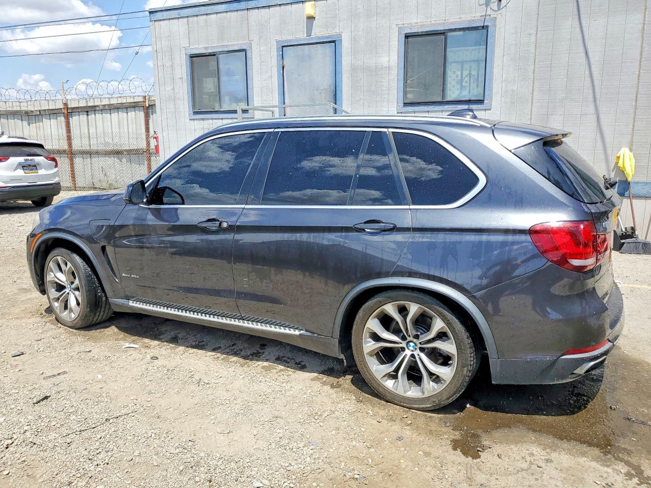 2016 BMW X5 xDrive40e
