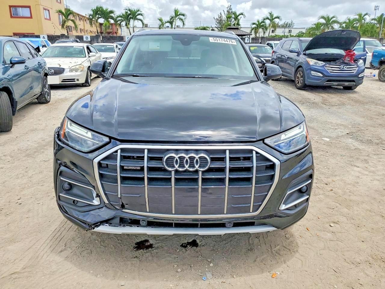 2024 AUDI Q5 quattro Premium