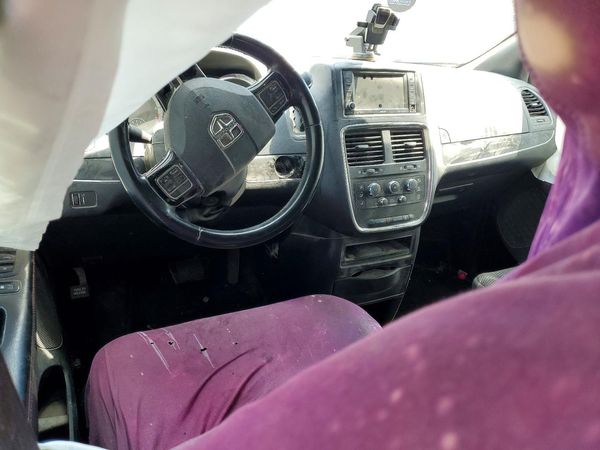 2020 DODGE GRAND CARAVAN SE