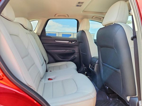 2023 MAZDA CX-5 Preferred Package