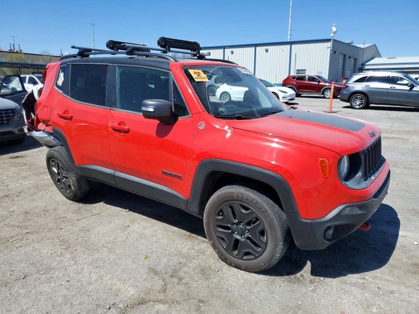 2018 JEEP RENEGADE TRAILHAWK 4X4