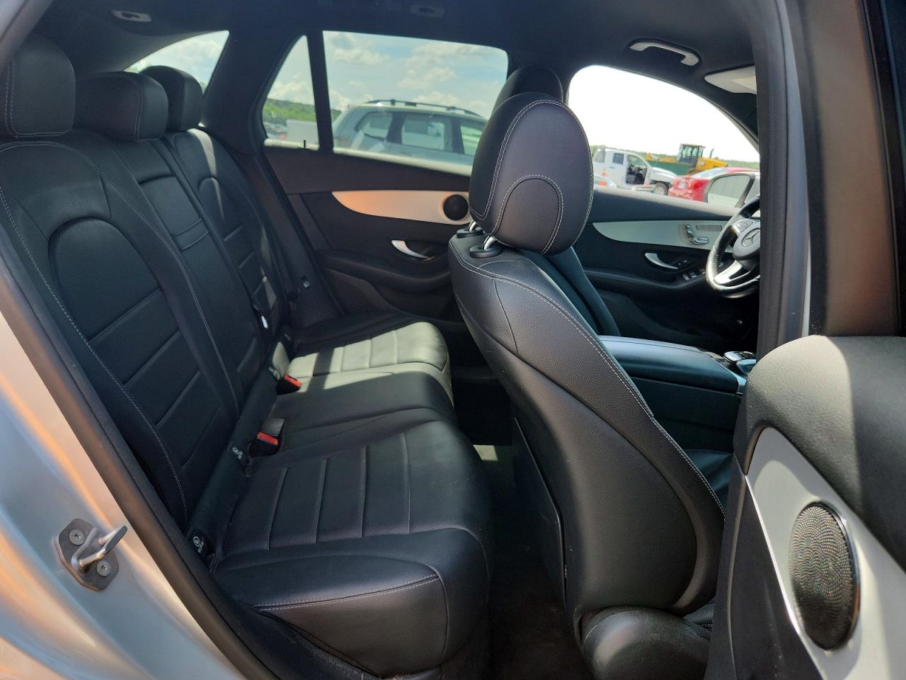 2017 MERCEDES-BENZ GLC GLC300 Base-4M