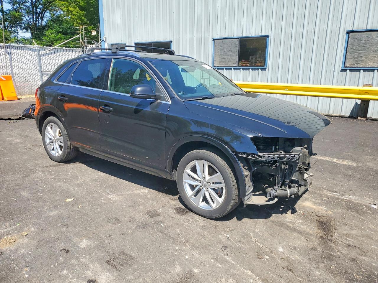 2016 AUDI Q3 Premium Plus