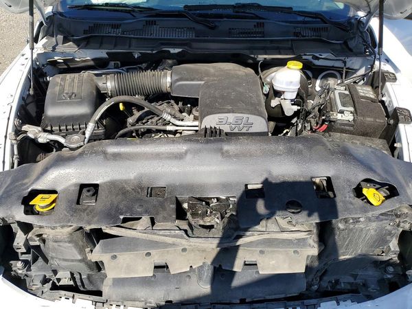 2022 RAM 1500 CLASSIC SLT