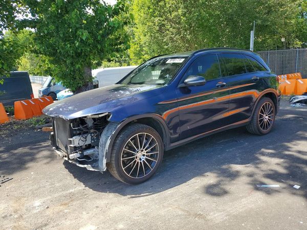 2017 MERCEDES-BENZ GLC GLC300 Base-4M