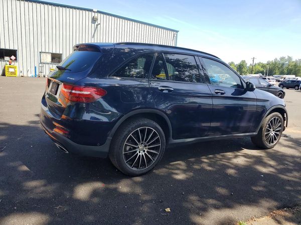 2017 MERCEDES-BENZ GLC GLC300 Base-4M