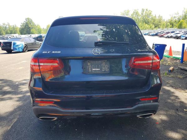 2017 MERCEDES-BENZ GLC GLC300 Base-4M