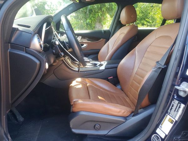 2017 MERCEDES-BENZ GLC GLC300 Base-4M