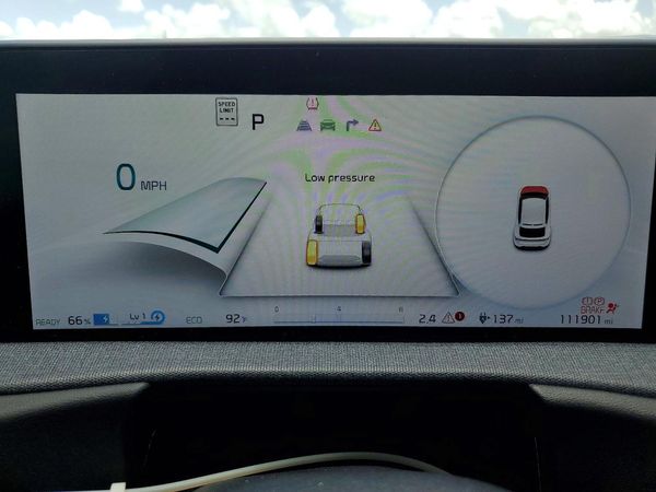 2023 KIA EV6 Light, Wind