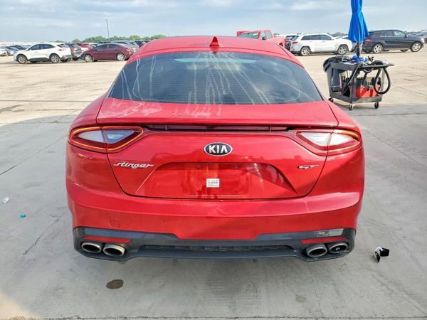 2018 KIA STINGER